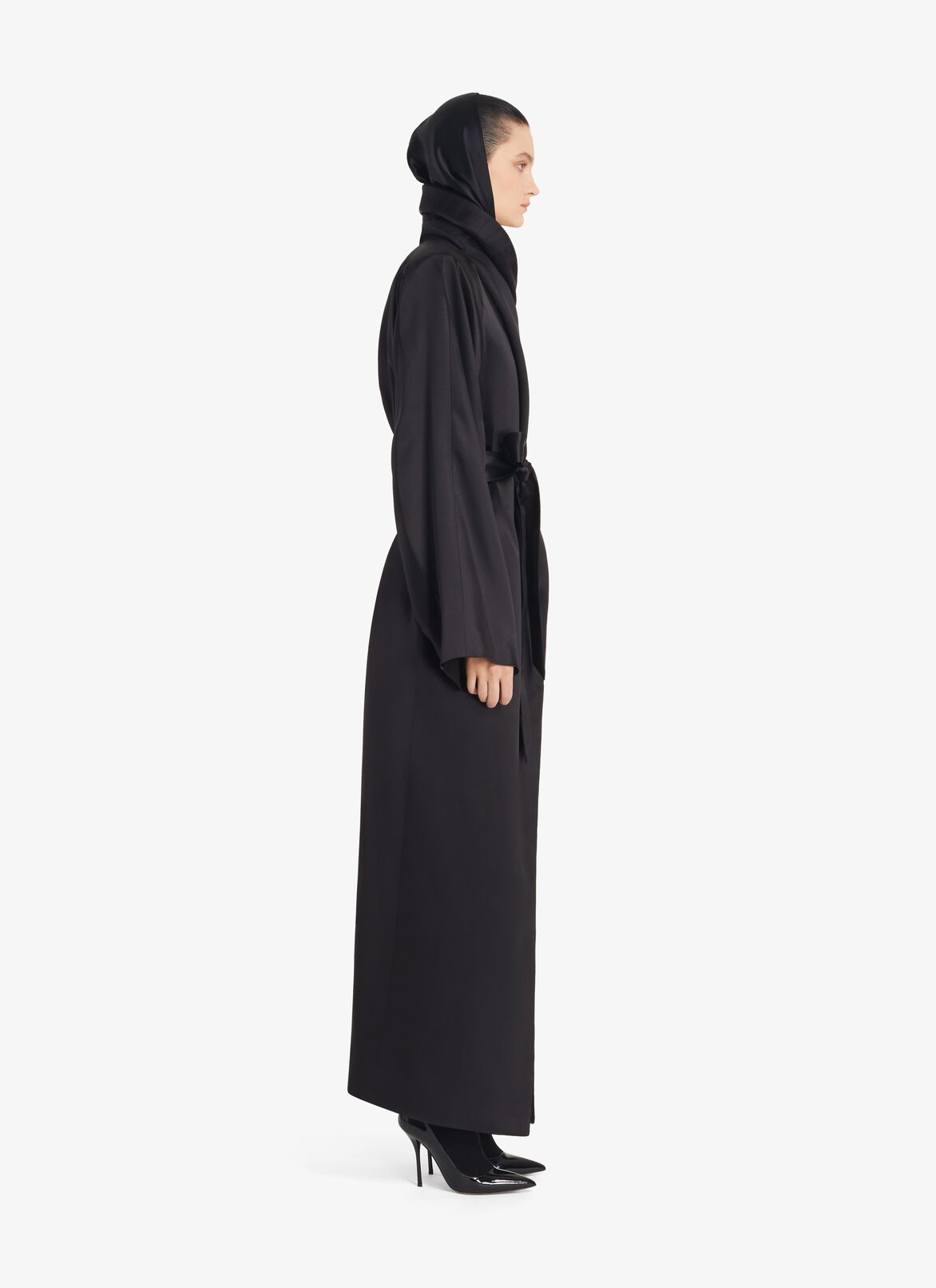 Hooded dressing Gown
 ALAÏA  HOODED DRESSING GOWN